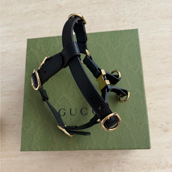 NWB Gucci GG Logo Black Leather Pet - Dog Harness with Gold Buckles Size M - Picture 5 of 16